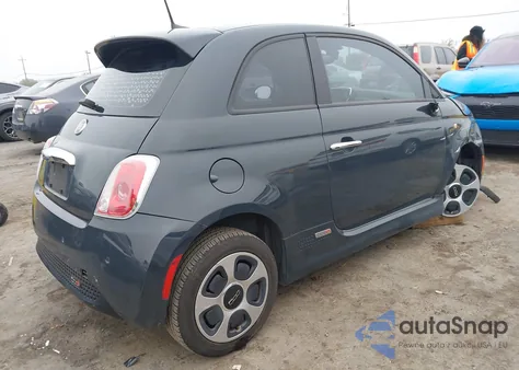 2018 Fiat 500E Battery Electric из США, поврежденный, VIN 3C3CFFGE7JT377448